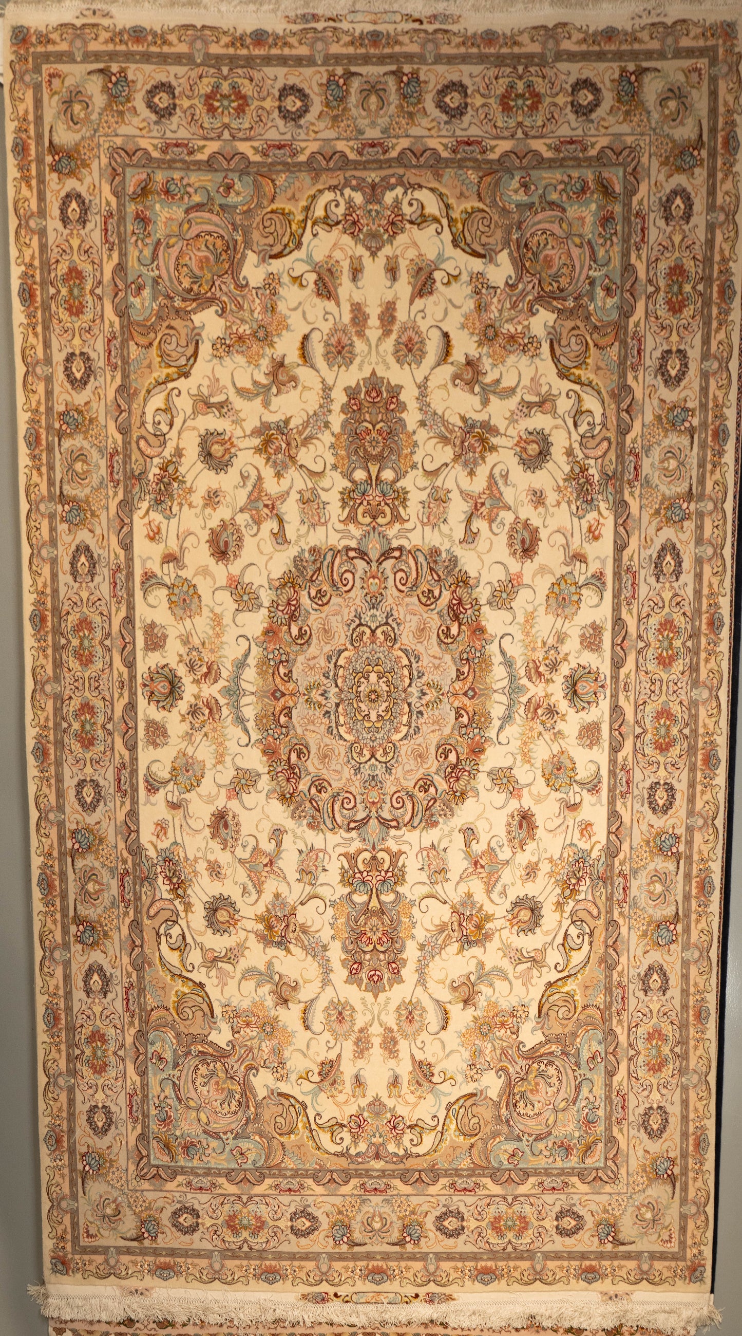 Elegant Tabriz Handmade Wool & Cotton Carpet HM