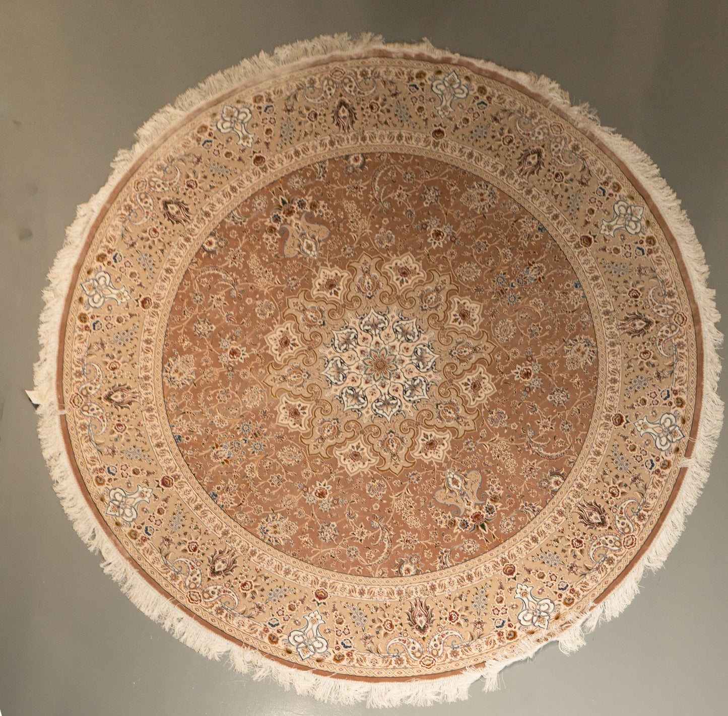 Elegant Round Handmade Wool & Cotton Carpet HM