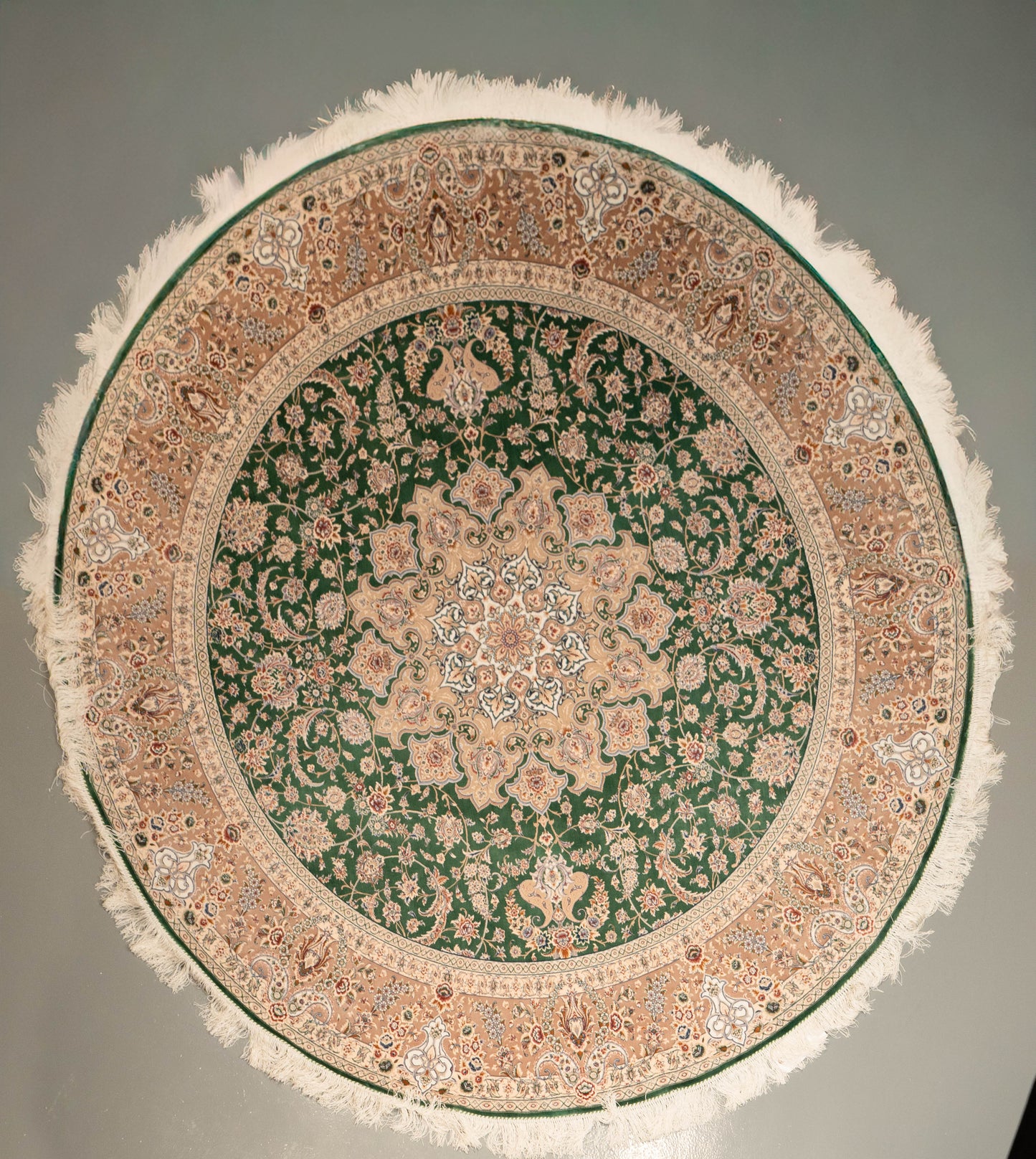 Emerald Blossom Persian Round Masterpiece HM