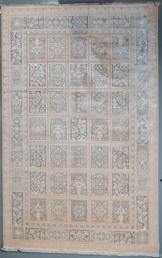Machine-Made Patchwork Floral Carpet – Soft Classic Elegance MM